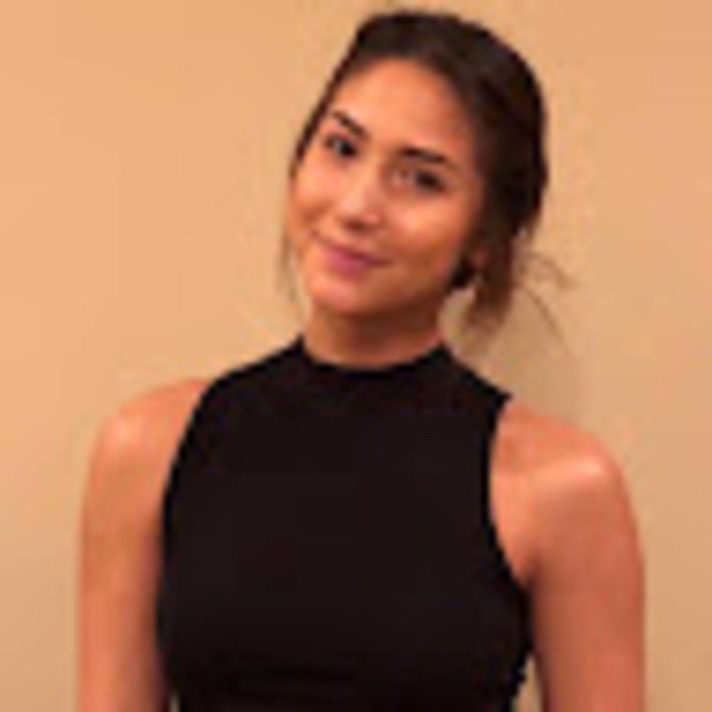 Meet your Posher, Chloe